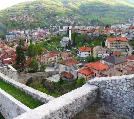 Luna Vlasic Tatil Evi *